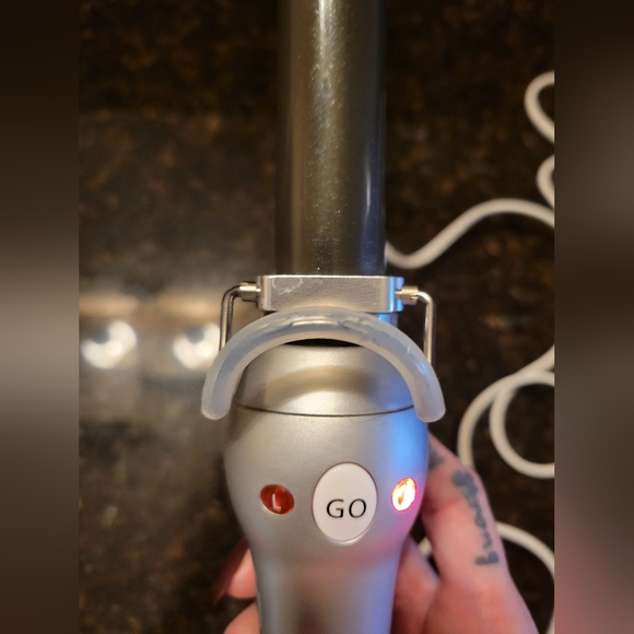 Beachwaver pro 1 inch - Picture 4 of 4